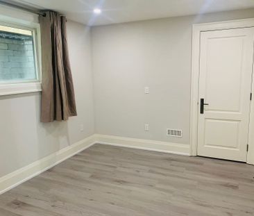 For Lease - 108 Patricia Avenue, Toronto, Ontario - Photo 6