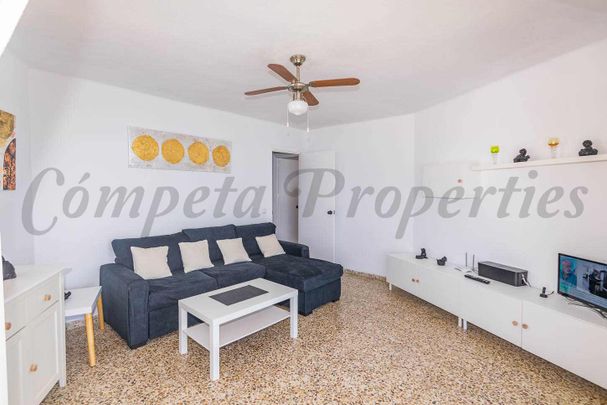 Apartment in Torrox-Costa, Front line of beach - Photo 1