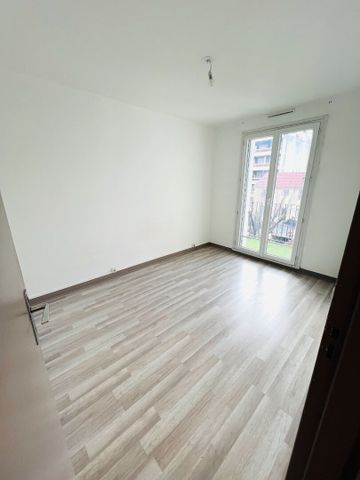 Location Appartement 2 pièces 45m² - Photo 3