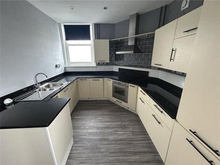 2 bedroom apartment to rent - Photo 4
