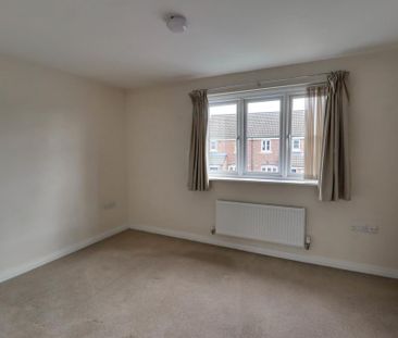 2 bedroom semi-detached house to rent - Photo 3