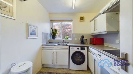 RM2 Rainhill Way | Bow | London | E3 3EE - Photo 4