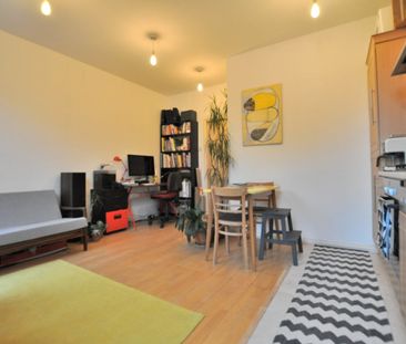 1 Bed Flat, Columbia Road, E2 - Photo 2
