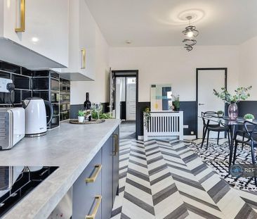 3 bedroom terraced house to rent - Photo 3