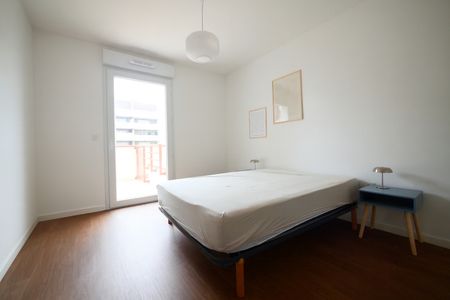 Location Appartement 2 pièces 37m² - Photo 2