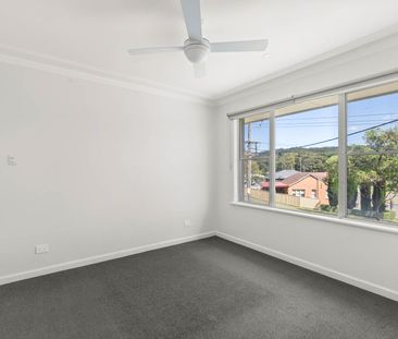 1 Joslin Street, Kotara NSW 2289 - House For Rent | Domain - Photo 5