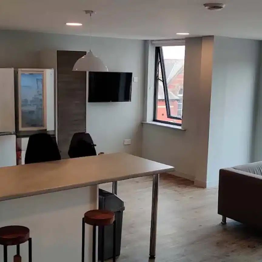 Silver En Suite - Photo 1