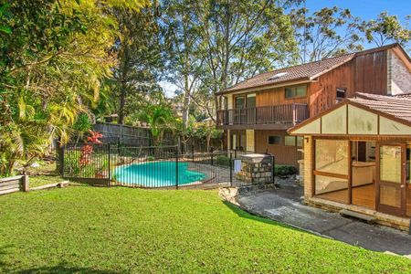 Tranquil Family Living in a Prime Cul-de-Sac Location - Photo 5