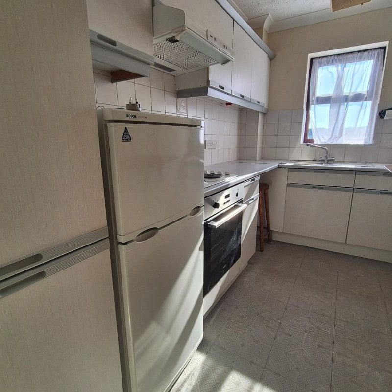 Elizabeth Court - Photo 1