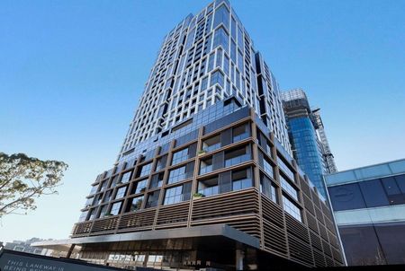 Stylish High-Rise Living in Box Hill - Photo 3