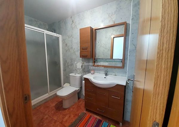 Se alquila en El Medano apartamento de 2 dormitorios!