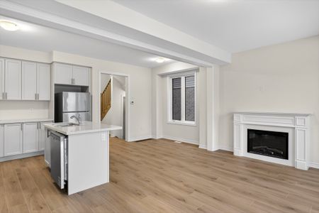 For Lease - 71 Watts Mew N/A, Kawartha Lakes, Ontario - Photo 4