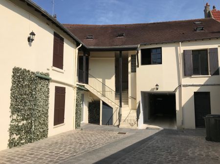 Location Appartement 2 pièces 33m² ARPAJON 91290 - Photo 2