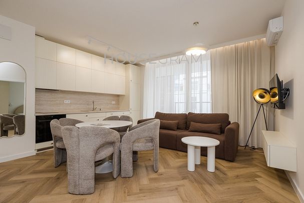 Warszawa, Śródmieście, Chmielna - Фото 1