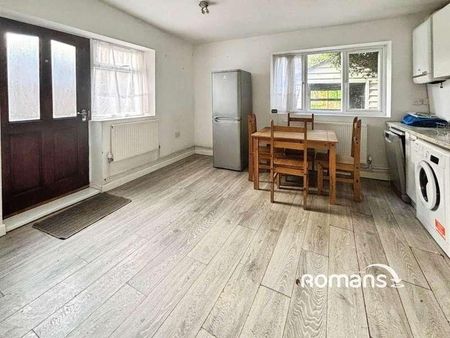 Bowerdean Road, High Wycombe, HP13 - Photo 4