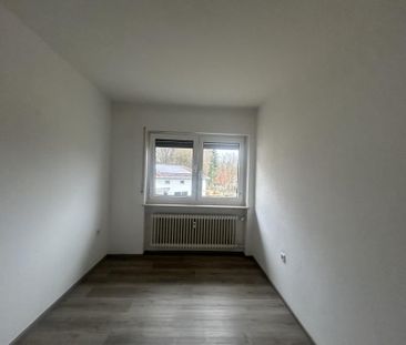 Perfekte 3-Zimmer-Erdgeschoss Wohnung mit großer Terrasse! Lauterho... - Photo 1