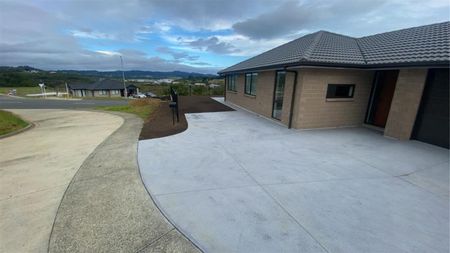 New build in Kotata Heights - Photo 4