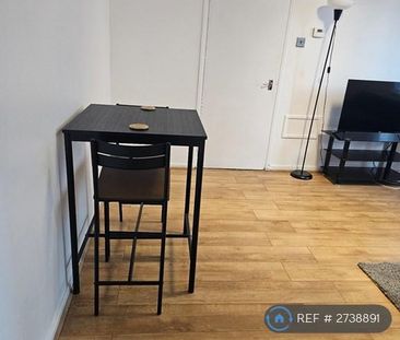 1 bedroom flat to rent - Photo 3