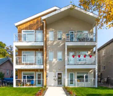 813 St. Mary's Road | 813 St. Mary's Rd, Winnipeg - Photo 1