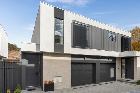 NEAR NEW TOWNHOUSE CLOSE TO DENDY PARK - Photo 4