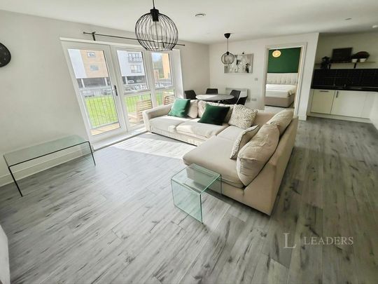 2 bedroom flat to rent - Photo 1
