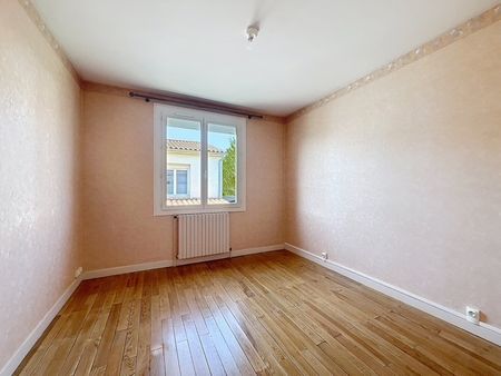 Location Appartement 4 pièces 66m² LE PASSAGE 47520 - Photo 2
