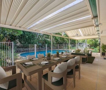 Private, Family-Friendly Home in Southport’s Best Location! - Photo 6