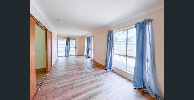 Spacious 5-Bedroom Family Home for Rent in Runcorn - Photo 1