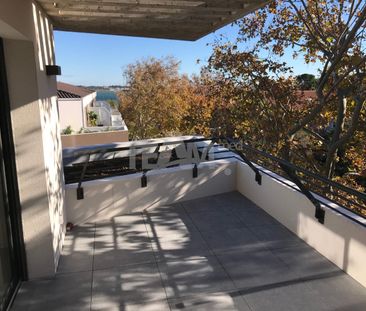 Location Appartement 2 pièces 42m² SETE 34200 - Photo 5