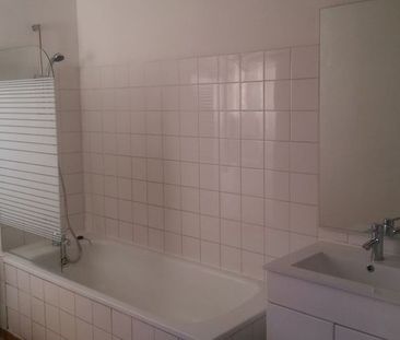 T2 - Photo 2