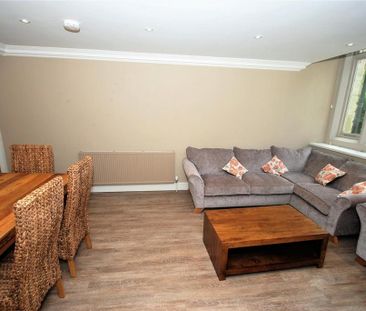 3 bedroom apartment to rent - Photo 1
