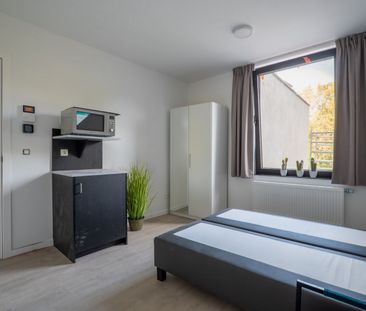 Spacious, furnished student room! - Photo 2