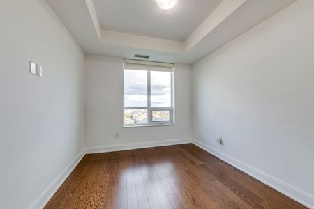 For Lease - 2470 Prince Michael Drive Unit# 608, Oakville, Ontario - Photo 4