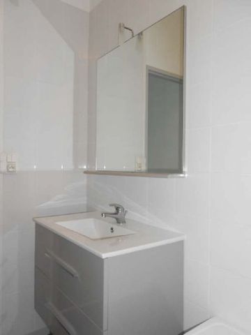 Location Appartement 1 pièce 36m² BESANCON 25000 - Photo 4