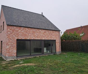 Hedendaagse villa, kwaliteitsvol en energiezuinig afgewerkt - Photo 5