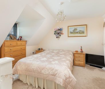 Stone Close, Corsham - Photo 6