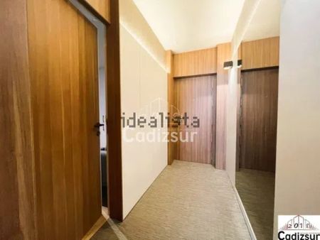 Alquiler de piso en Avenida Campo del Sur - Photo 5