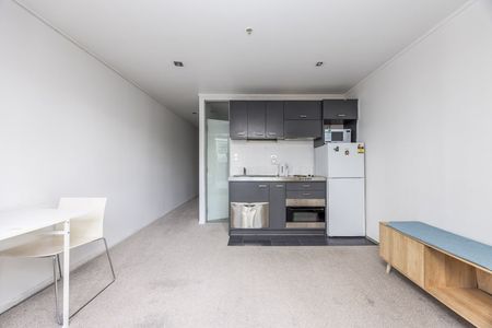 Modern City Pad with Everything You Need - Photo 4