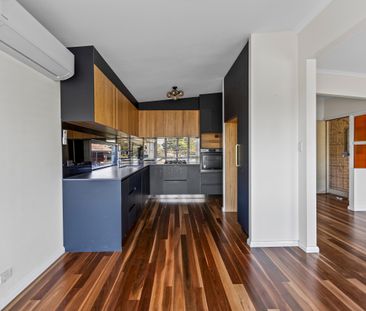 Welcome Home to Comfort and Convenience in Broadmeadows - Photo 5