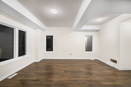 For Lease - 63 Royal Oak Crescent, Loyalist, Ontario - Photo 2