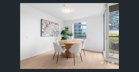 Spacious apartment in the heart of Southbank - Photo 3