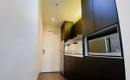 1 Bedroom - Photo 4