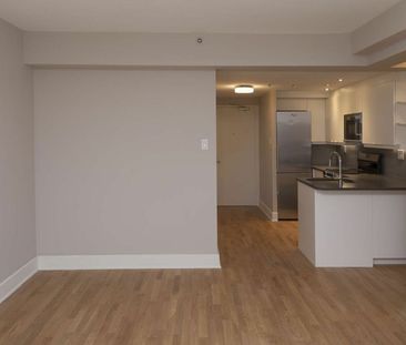 3455 Aylmer - Photo 4