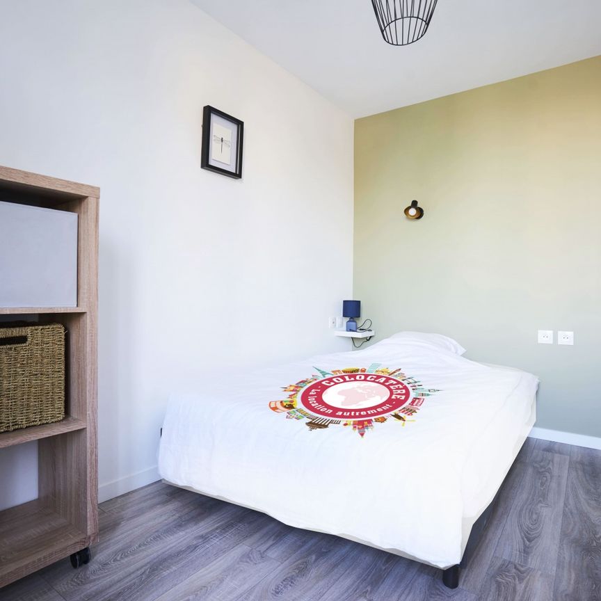 LE MONGNIER C Roommate 4 Bedrooms at Amiens - Photo 1