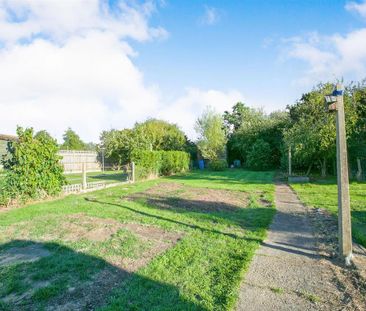 2 bedroom bungalow to rent - Photo 4