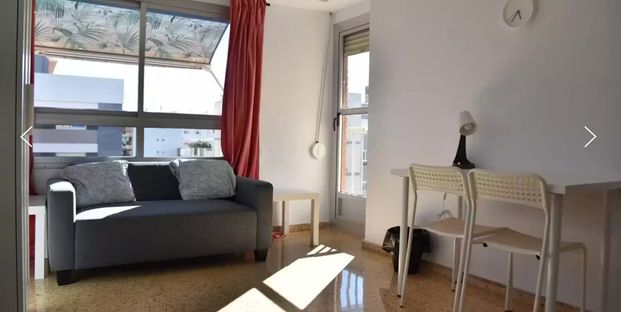 Carrer Sants Just i Pastor, Valencia, Valencian Community 46021 - Foto 1