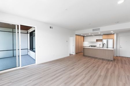 5th Floor condo on Vineyard! - Photo 5