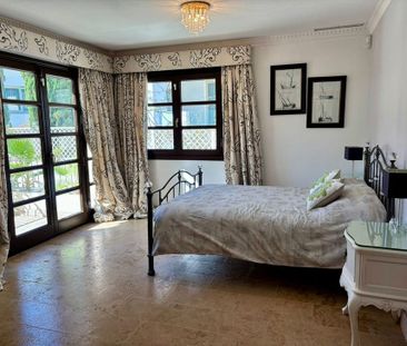 Benahavís, Andalusia 29678 - Photo 1