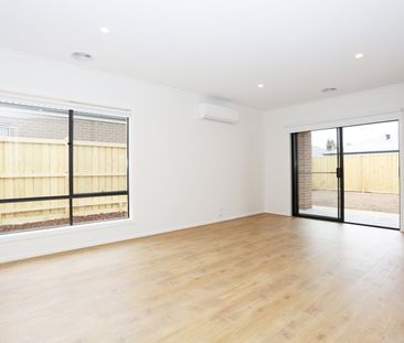 326 Mandalay Circuit, Beveridge VIC 3753 - Photo 1