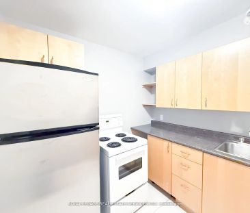 3352 Dundas Street W #Lower - Photo 2
